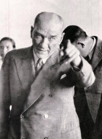 kılık kıyafet kanunu